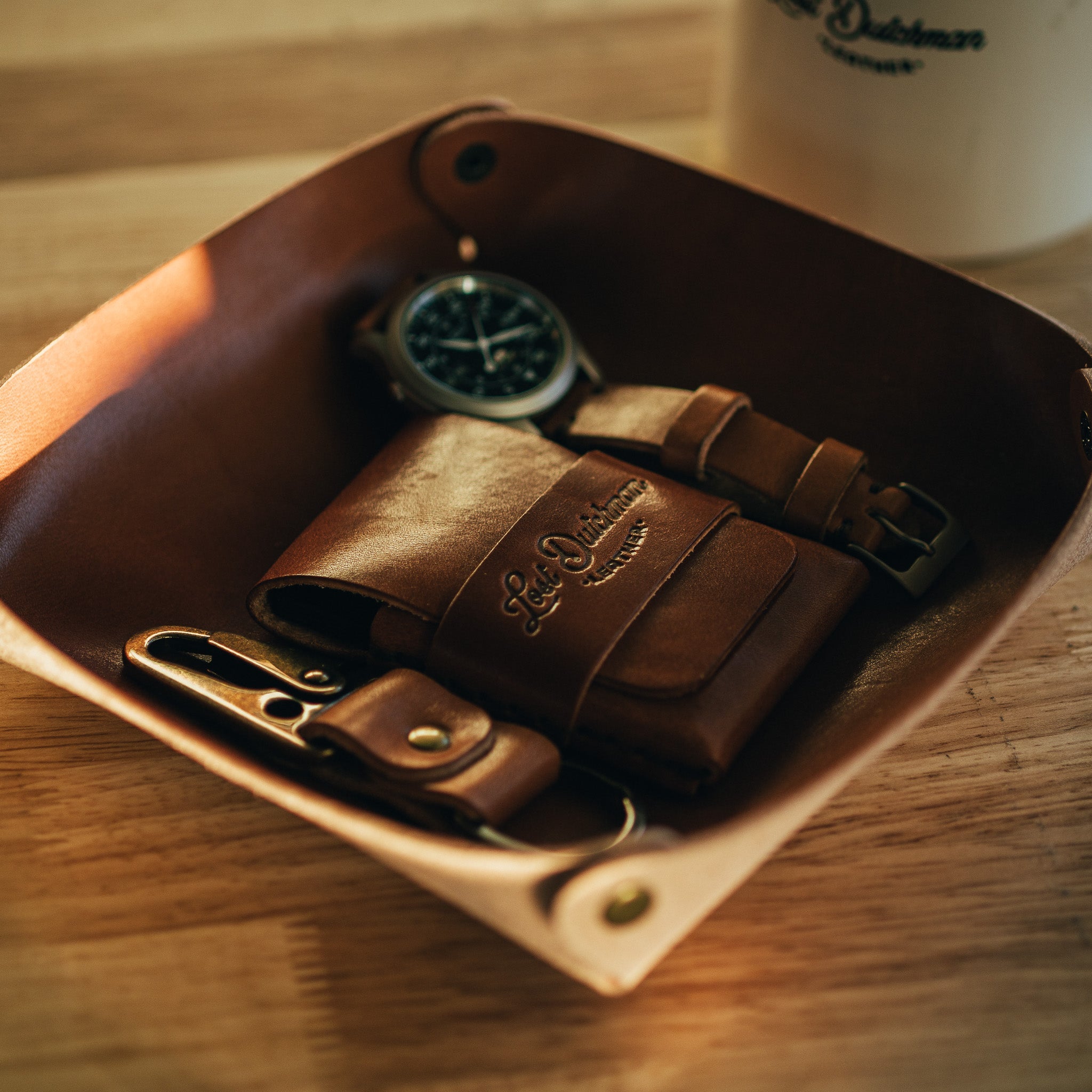 10 Everyday Carry Essentials You Should Never Leave Home Without