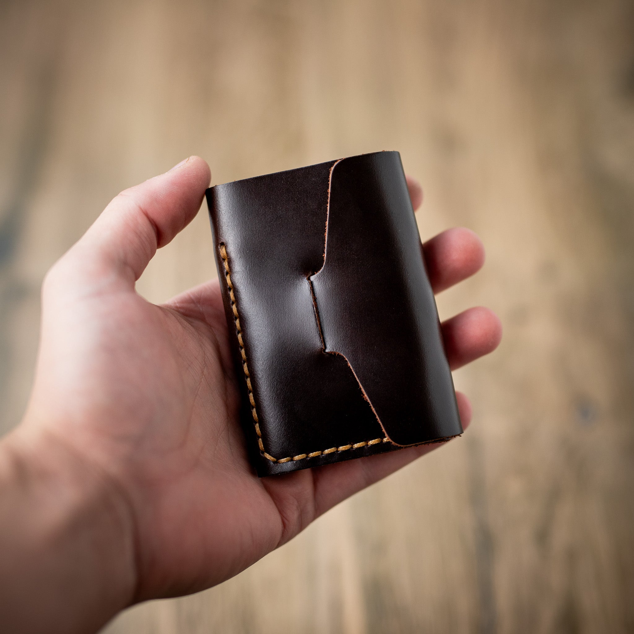 The Tucker – Chocolate Seidel
