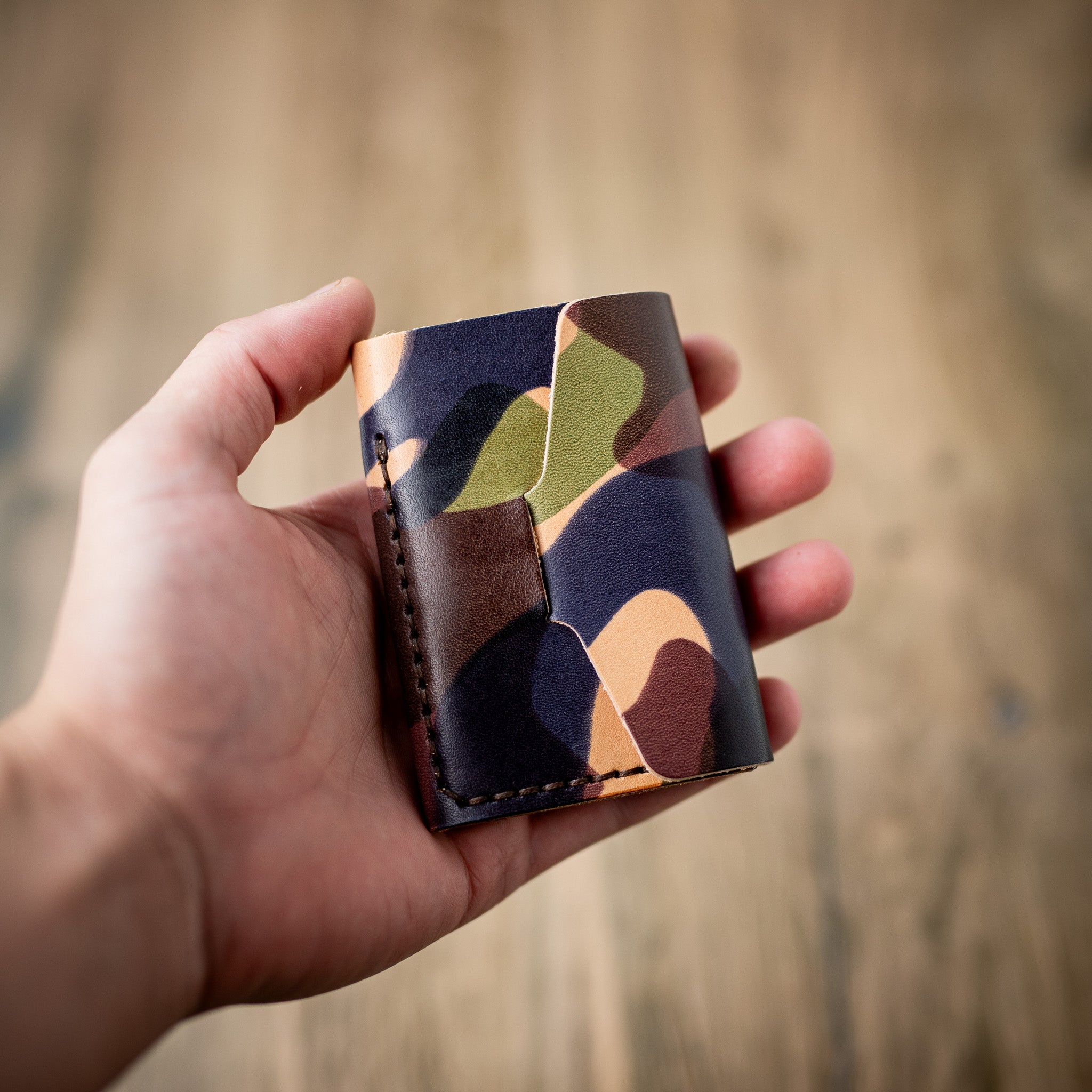 The Tucker – Camo Buttero