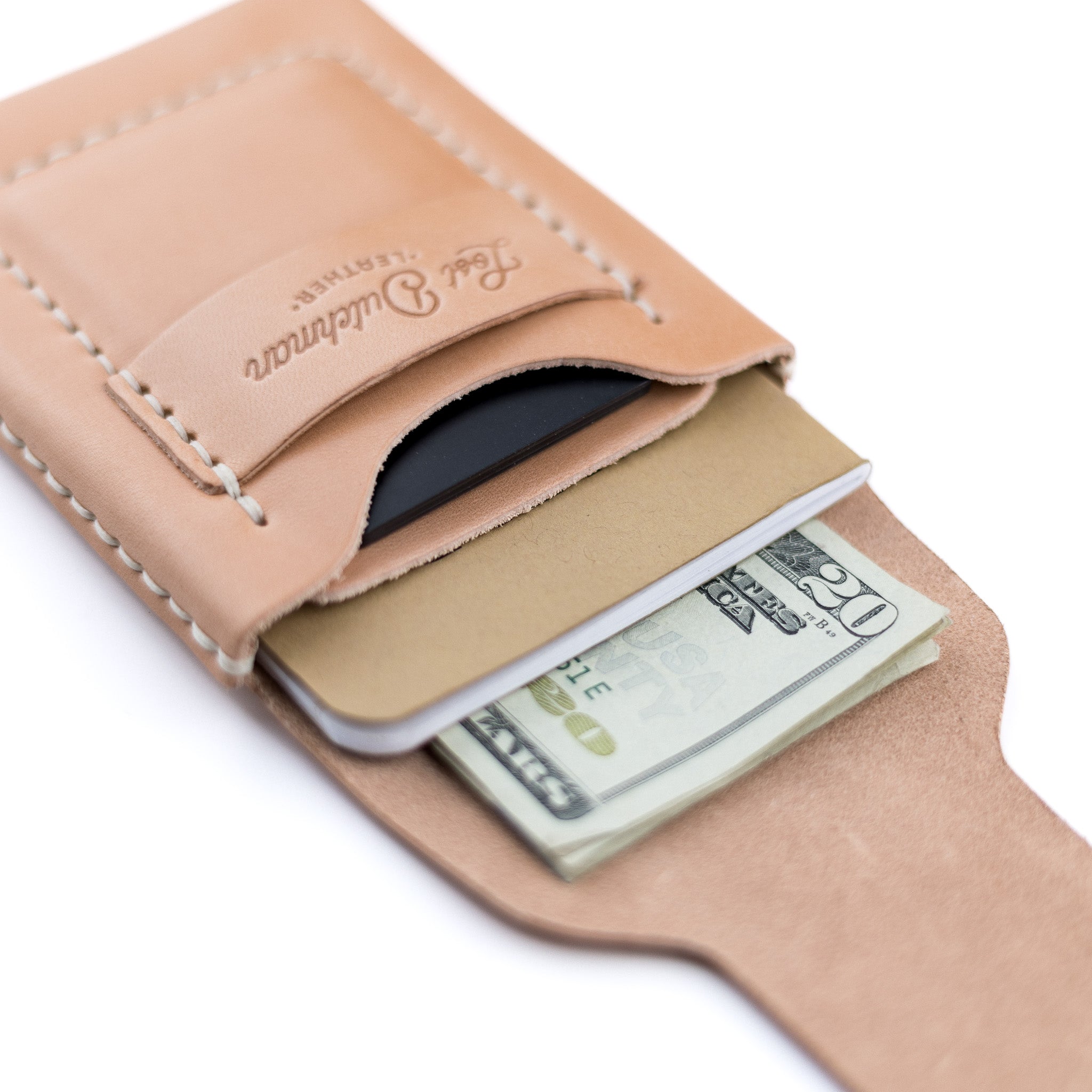 Passport Wallet Integration: All-in-One Travel Wallets vs Separate Carriers
