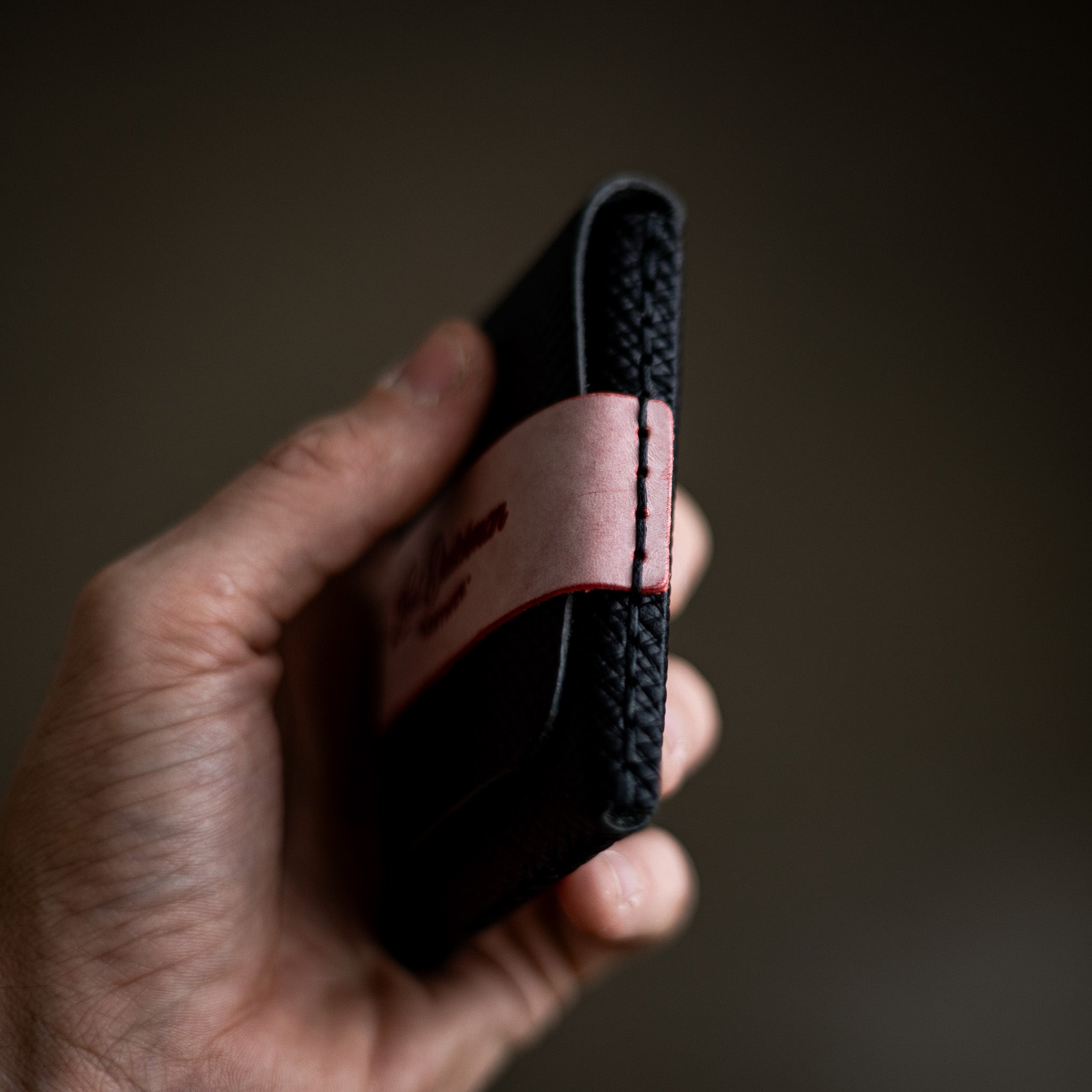 Black Hatch Grain Big Finn