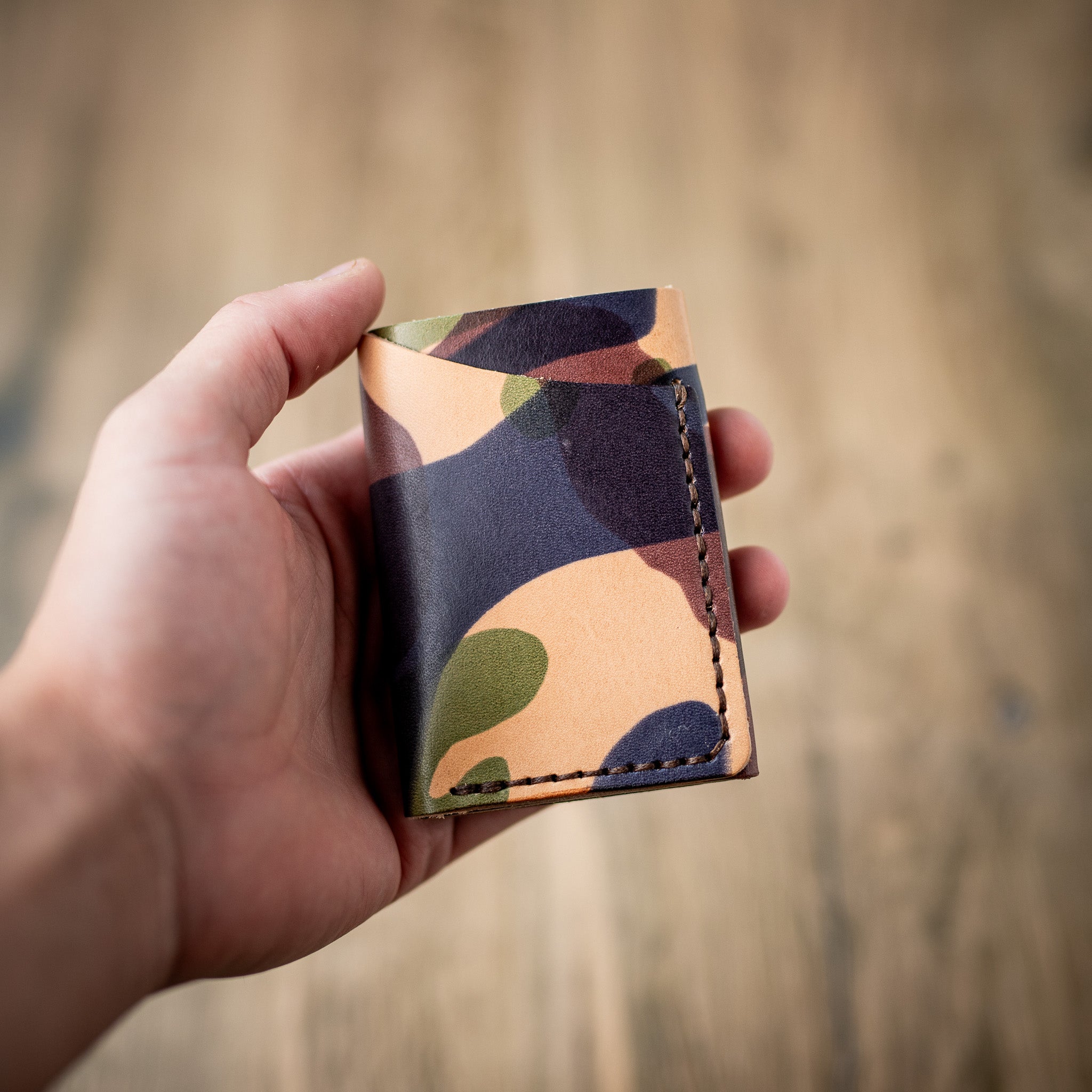 The Tucker – Camo Buttero