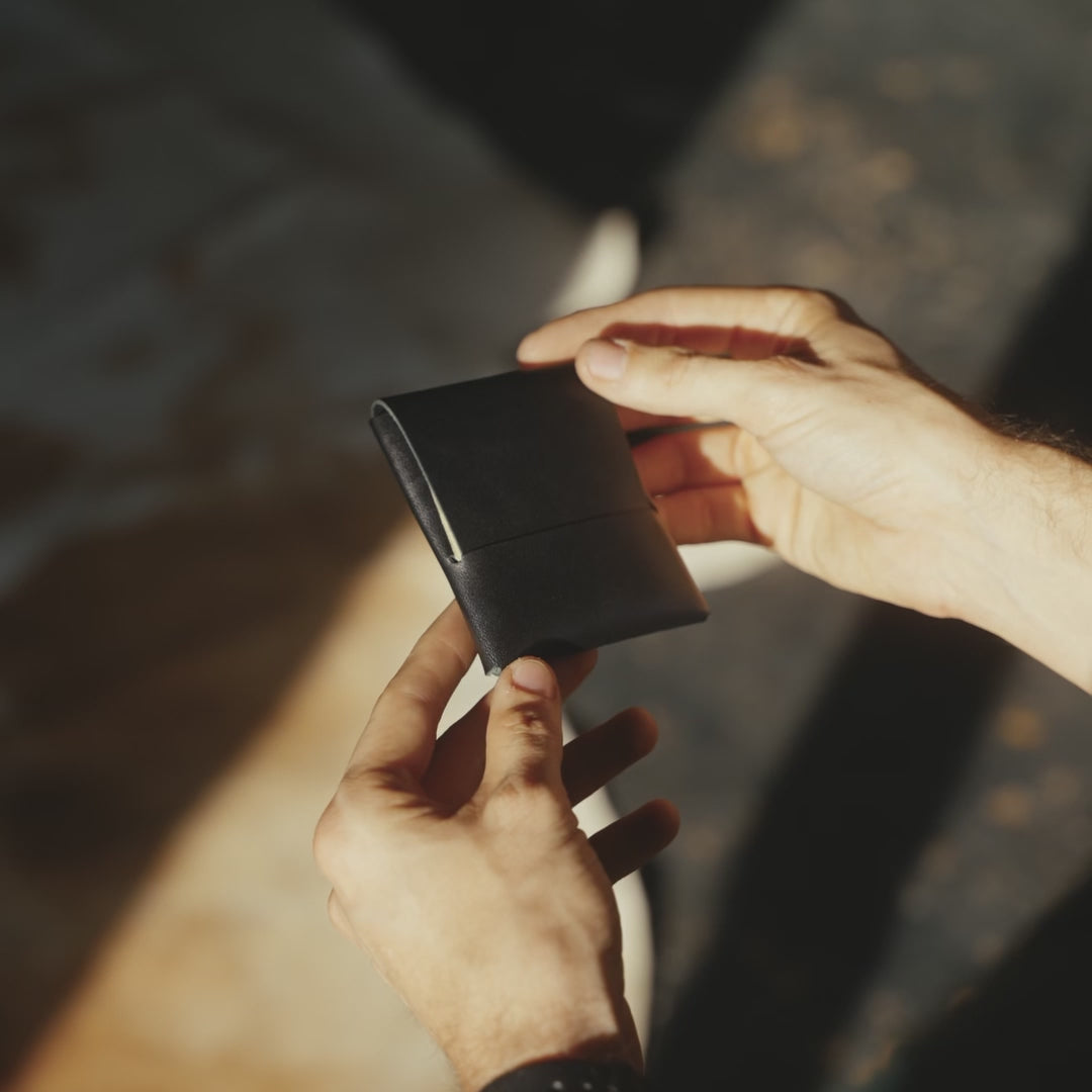 Franklin Black Bifold Wallet | Lost Dutchman Leather