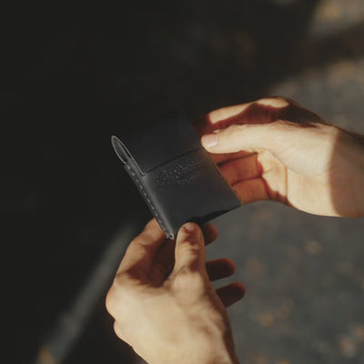 The Thin Finn – Black
