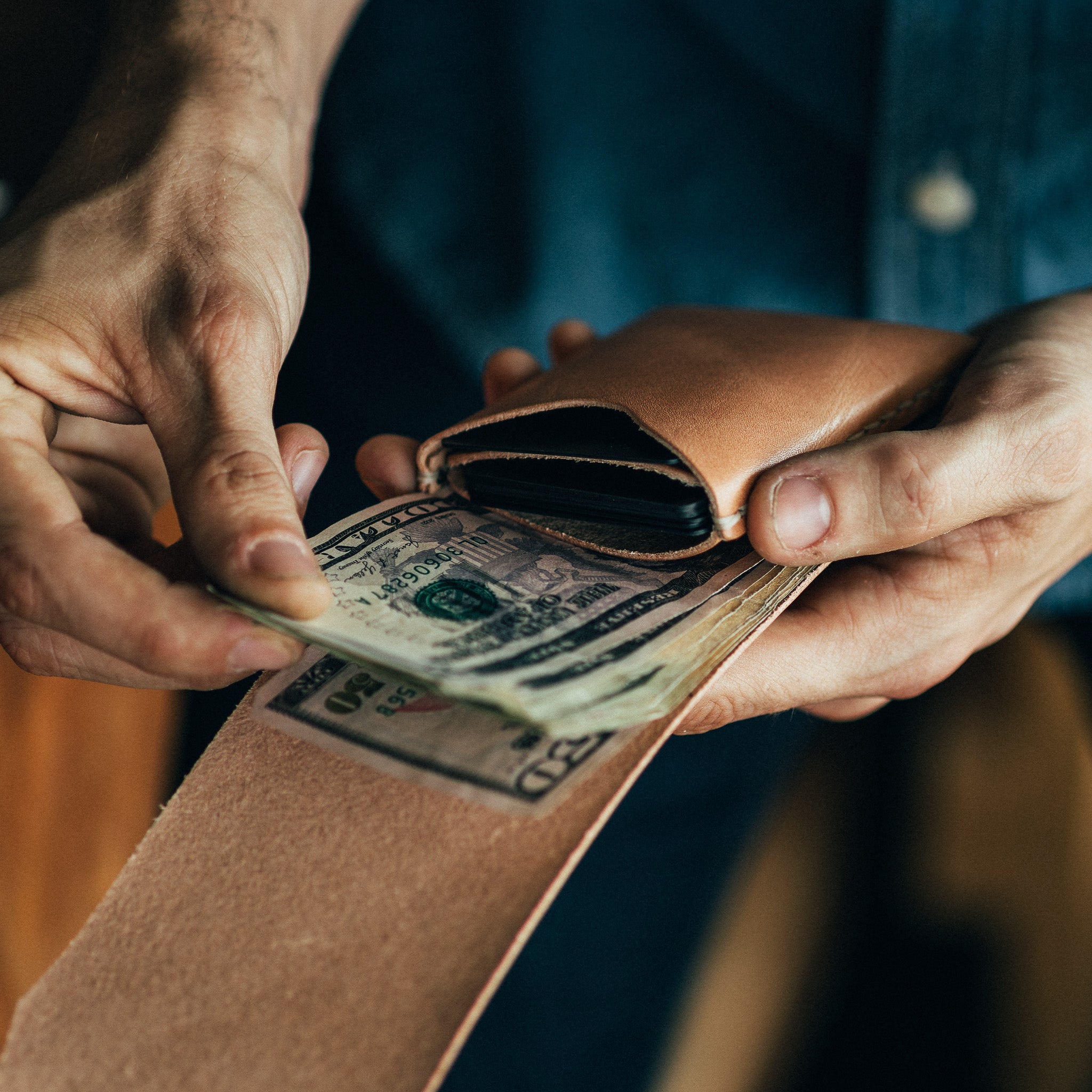 Cash Finn Russet Money Clip | Lost Dutchman Leather