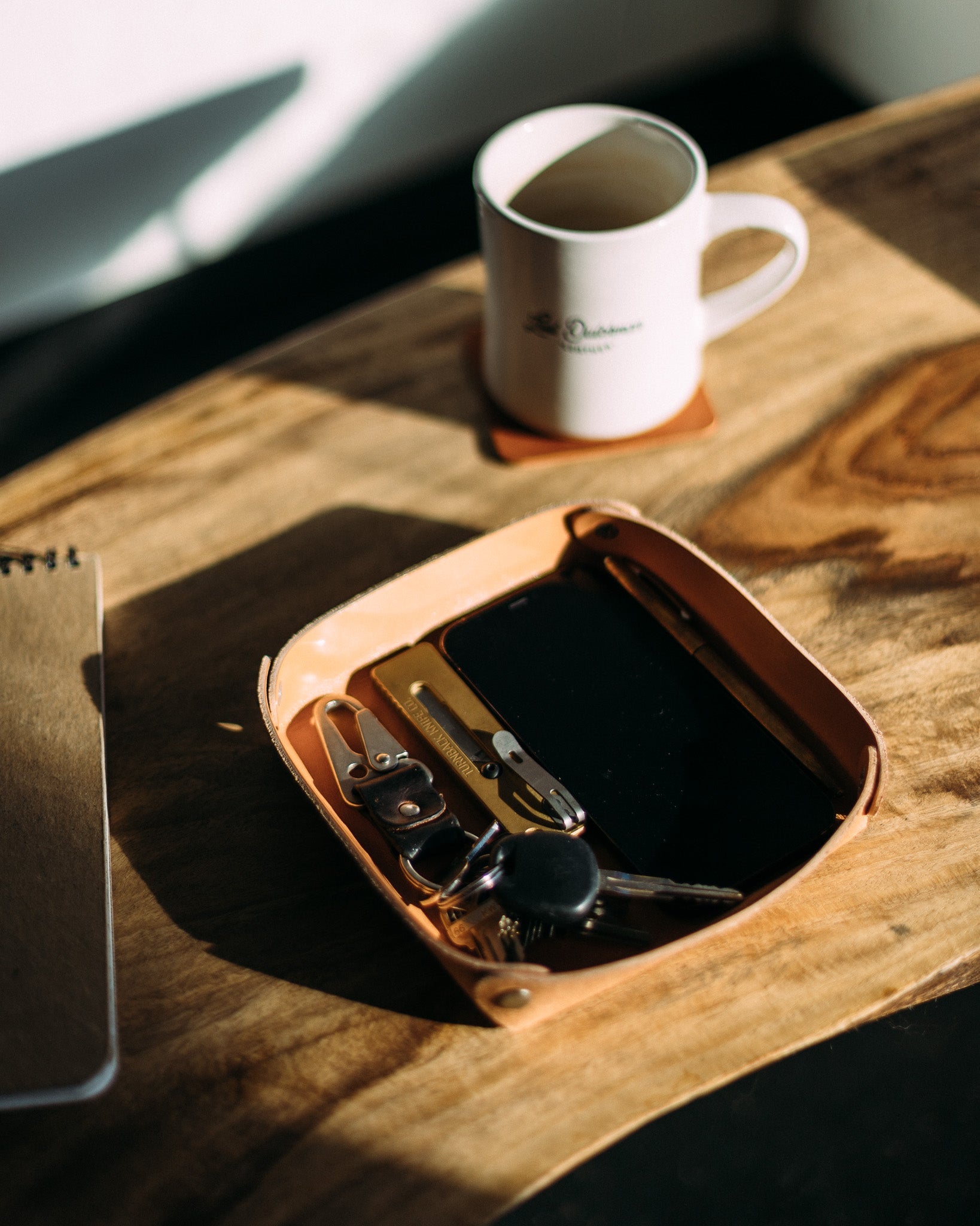 The Catch-All - Lost Dutchman Leather handmade leather wallets